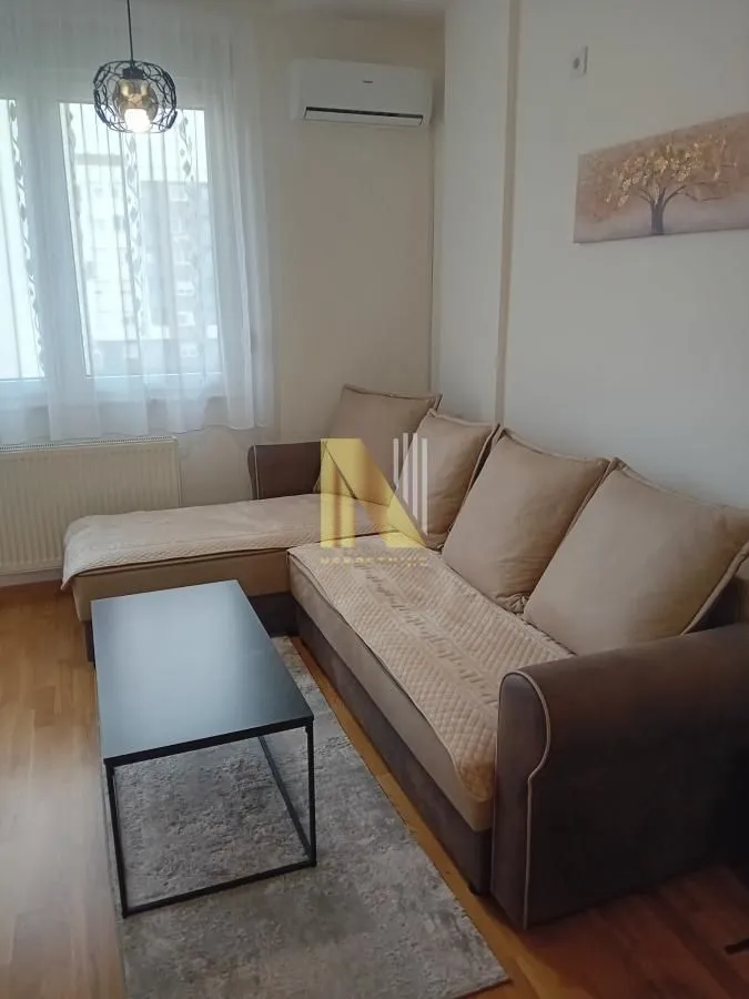 Izdavanje, dvosoban stan, 40m², Avijatičarsko naselje, Novi Sad Sve Podlokacije