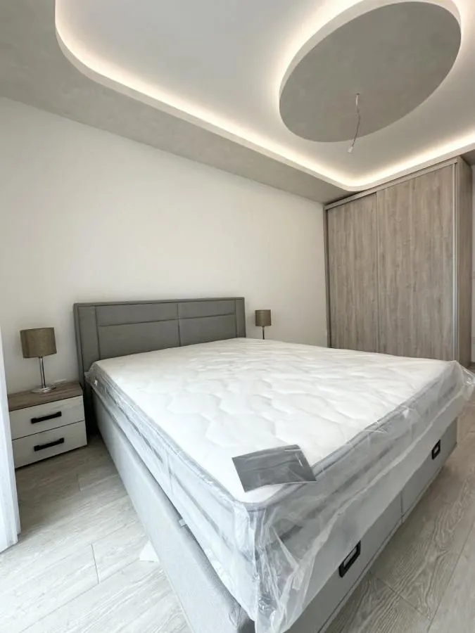 Sale, two bedroom apartment, 75m², Bečići, Budva
