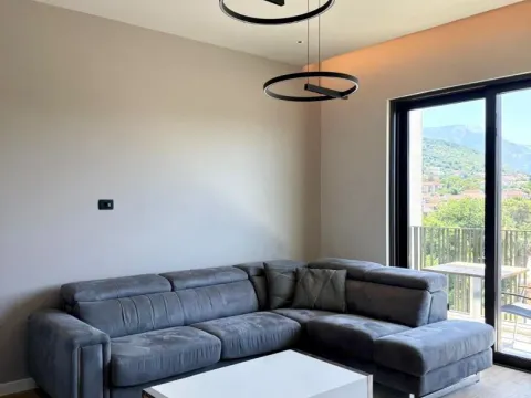 Izdavanje, stan, 62m², Porto Montenegro, Tivat - image 2