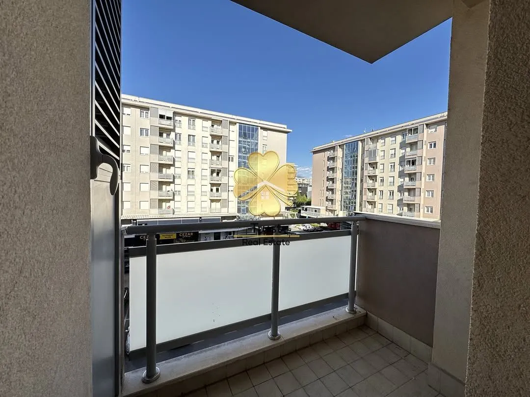 Rent, two bedroom apartment, 70m², City Kvart, Podgorica