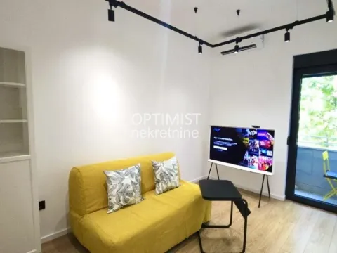 Izdavanje, jednosoban stan, 33m², Stari Grad, Beograd - image 2