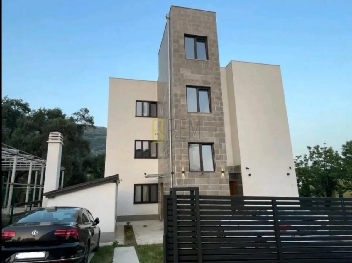Prodaja, jednosoban stan, 40m², Buljarica, Budva