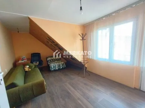 Sale, house, 272m², Gradnulica, Zrenjanin - image 16