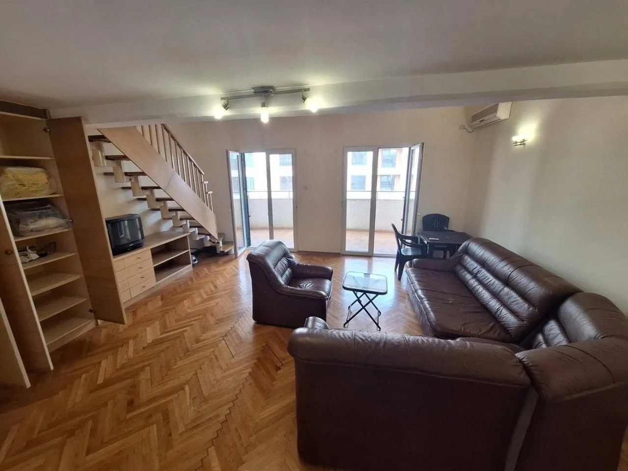 Rent, three bedroom apartment, 82m², Gospoština, Budva