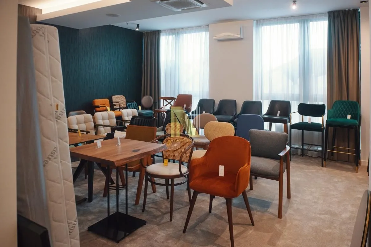 Rent, office space, 443m², Bulevar Evrope, Novi Sad Sve Podlokacije
