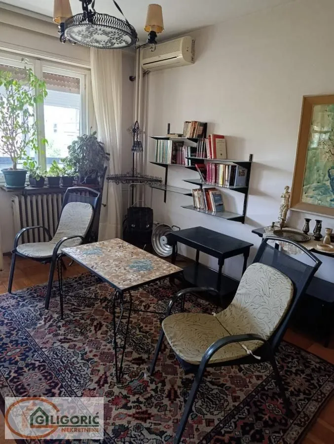 Prodaja, dvosoban stan, 75m², Neimar, Vračar Sve Podlokacije