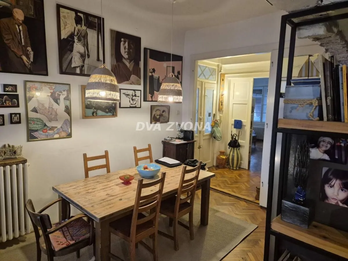 Prodaja, četvorosoban stan, 96m², Centar, Novi Sad