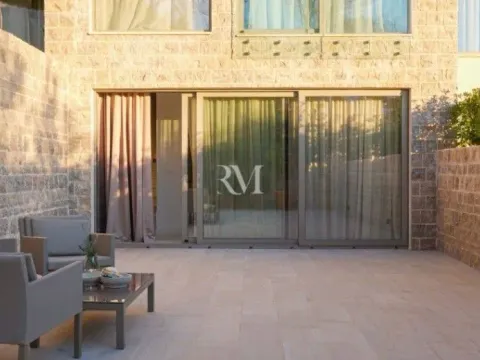 Prodaja, kuća, 101m², Donja Lastva, Tivat - image 4