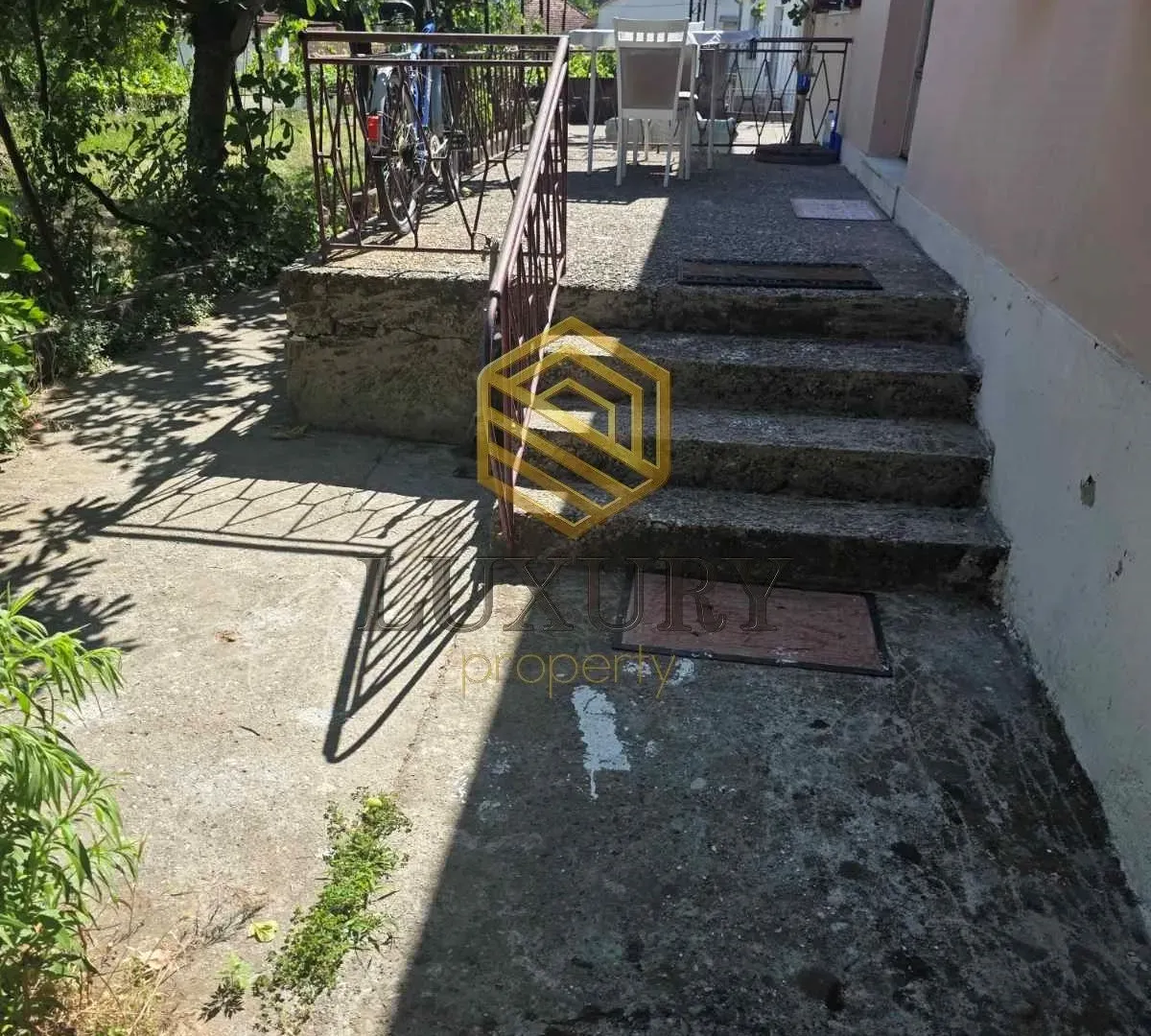 Rent, house, 70m², Momišići, Podgorica