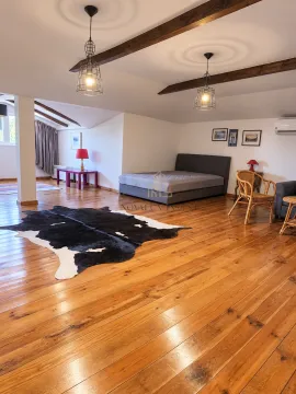Rent, house, 180m², Tološi, Podgorica - image 8