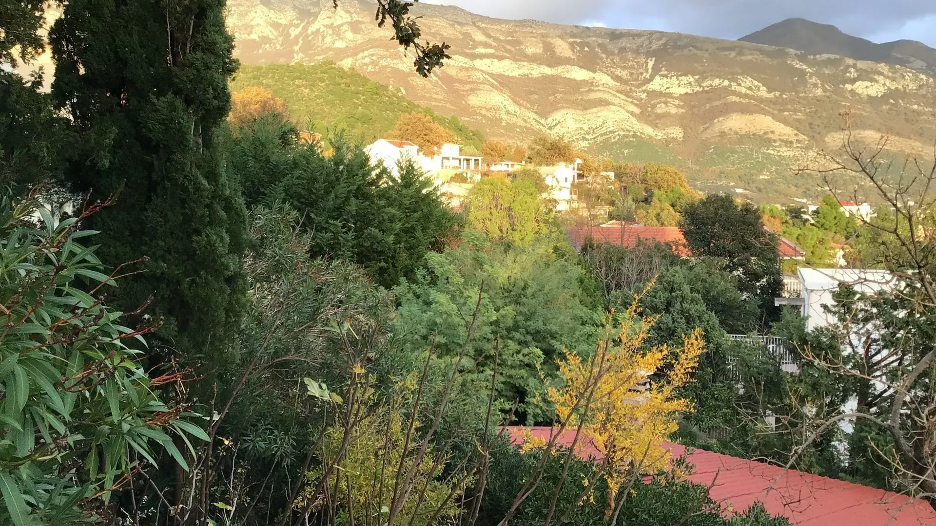 Sale, house, 260m², Sutomore, Bar