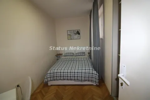 Izdavanje, četvorosoban stan, 75m², Centar, Novi Sad - image 9