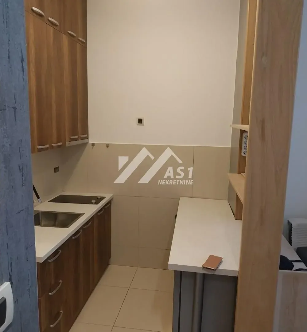 Rent, apartment, 26m², Adamovićevo Naselje, Novi Sad Sve Podlokacije