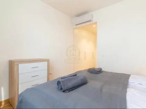 Izdavanje, trosoban stan, 87m², Savski Venac, Beograd - image 20