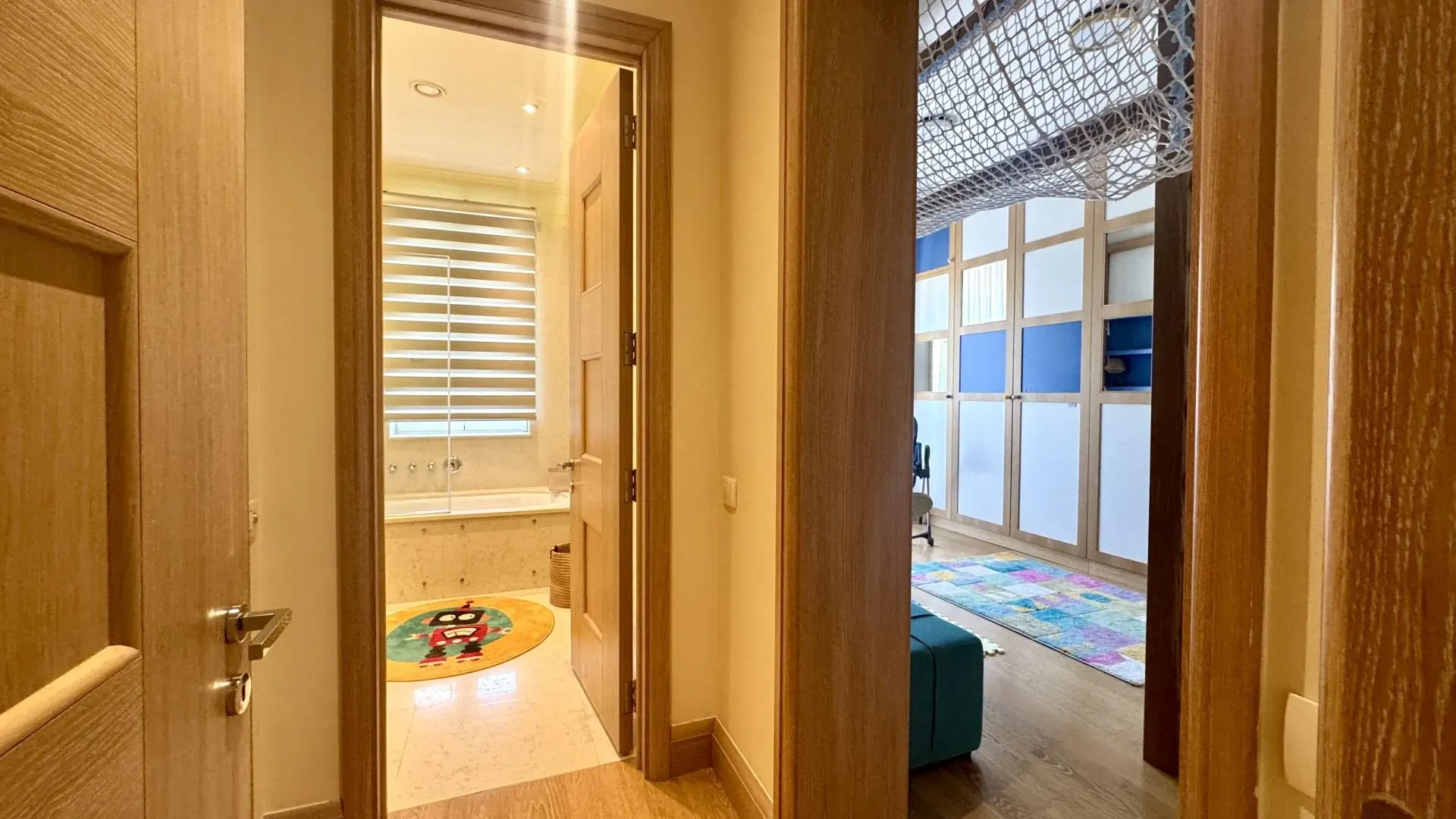 Rent, four bedroom apartment, 228m², Porto Montenegro, Tivat