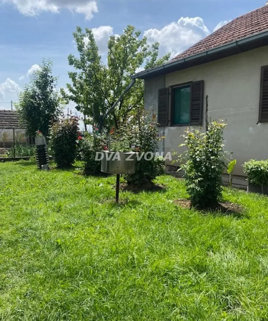 Prodaja, kuća, 37m², Čenej, Novi Sad Sve Podlokacije