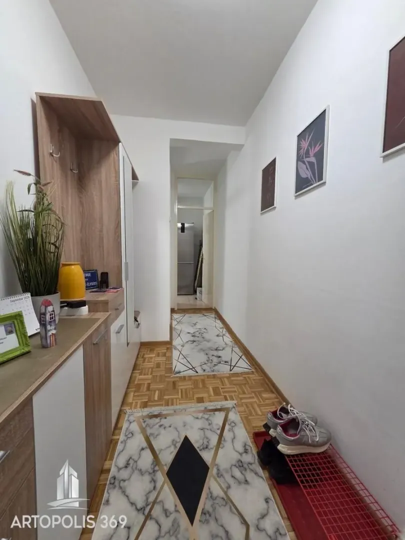 Prodaja, jednosoban stan, 50m², Novi Beograd Blok 22, Novi Beograd Sve Podlokacije