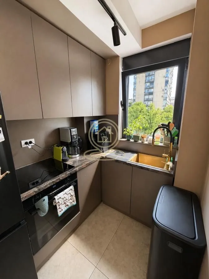 Sale, three bedroom apartment, 69m², Južni Bulevar, Vračar Sve Podlokacije