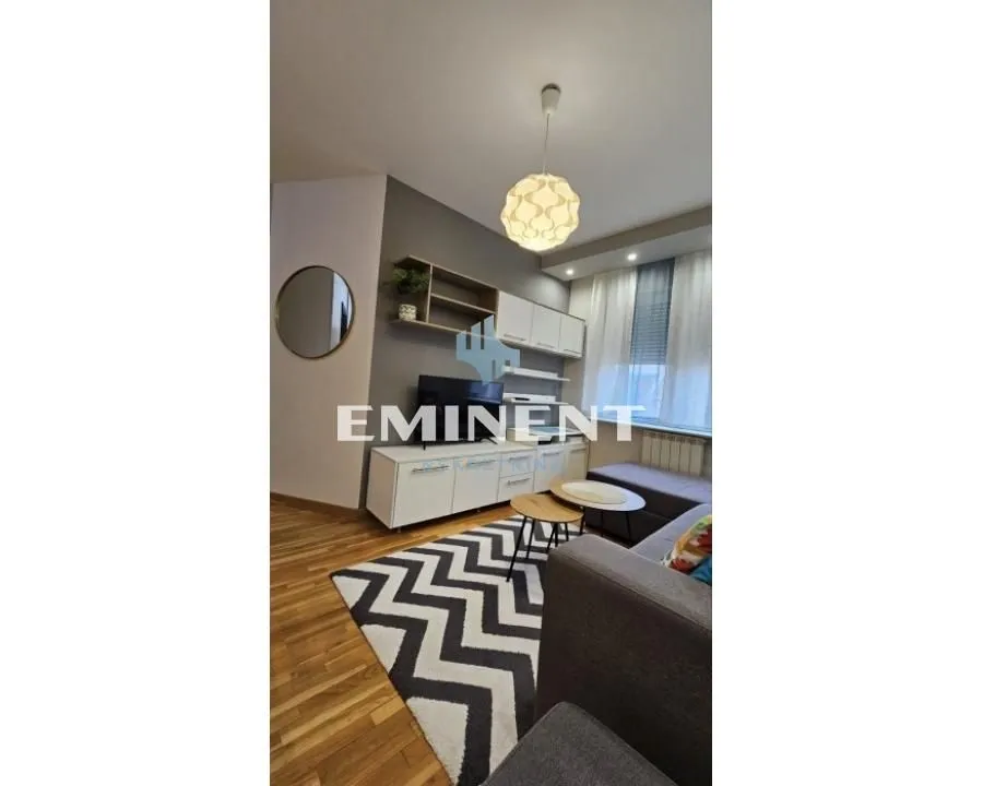 Izdavanje, stan, 31m², Lekino Brdo, Voždovac Sve Podlokacije