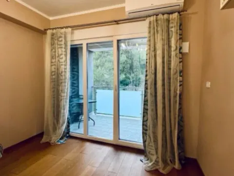 Izdavanje, dvosoban stan, 50m², Ostalo, Podgorica - image 9