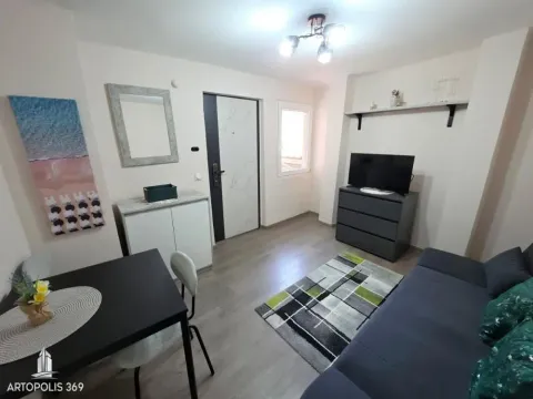 Prodaja, jednosoban stan, 31m², Zemun Gornji Grad, Zemun Sve Podlokacije - image 2