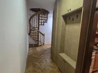 Izdavanje, trosoban stan, 80m², Centar, Novi Sad - image 19