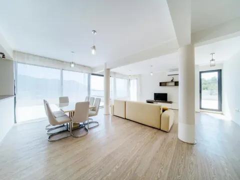 Prodaja, trosoban stan, 234m², Bečići, Budva - image 53