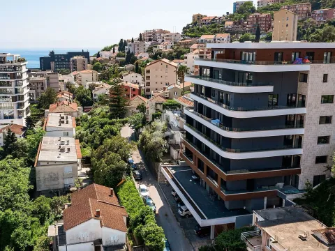 Prodaja, trosoban stan, 149m², Budva, Crna Gora - image 5