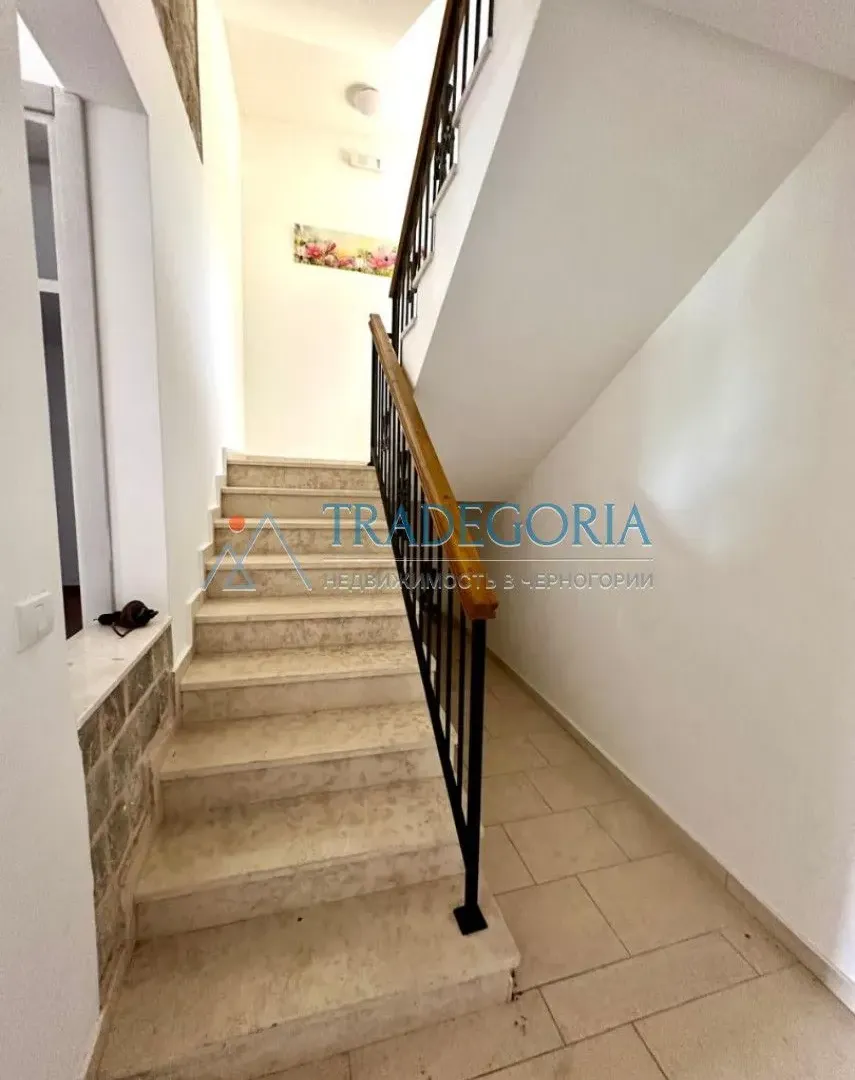 Prodaja, kuća, 366m², Utjeha, Ulcinj