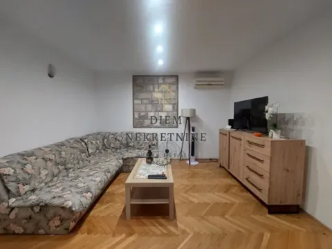 Izdavanje, dvosoban stan, 60m², Seljanovo, Tivat - image 10