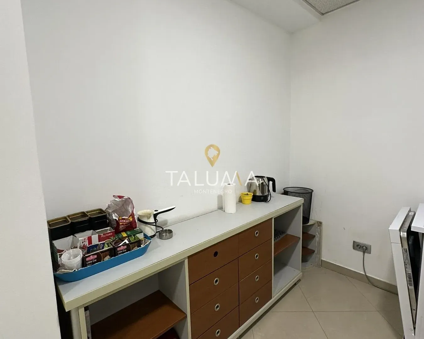 Rent, office space, 130m², Preko Morače, Podgorica