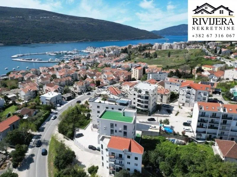 Prodaja, dvosoban stan, 124m², Đenovići, Herceg Novi