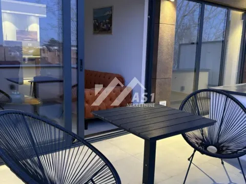 Izdavanje, dvosoban stan, 60m², Lipov gaj, Novi Sad Sve Podlokacije - image 9