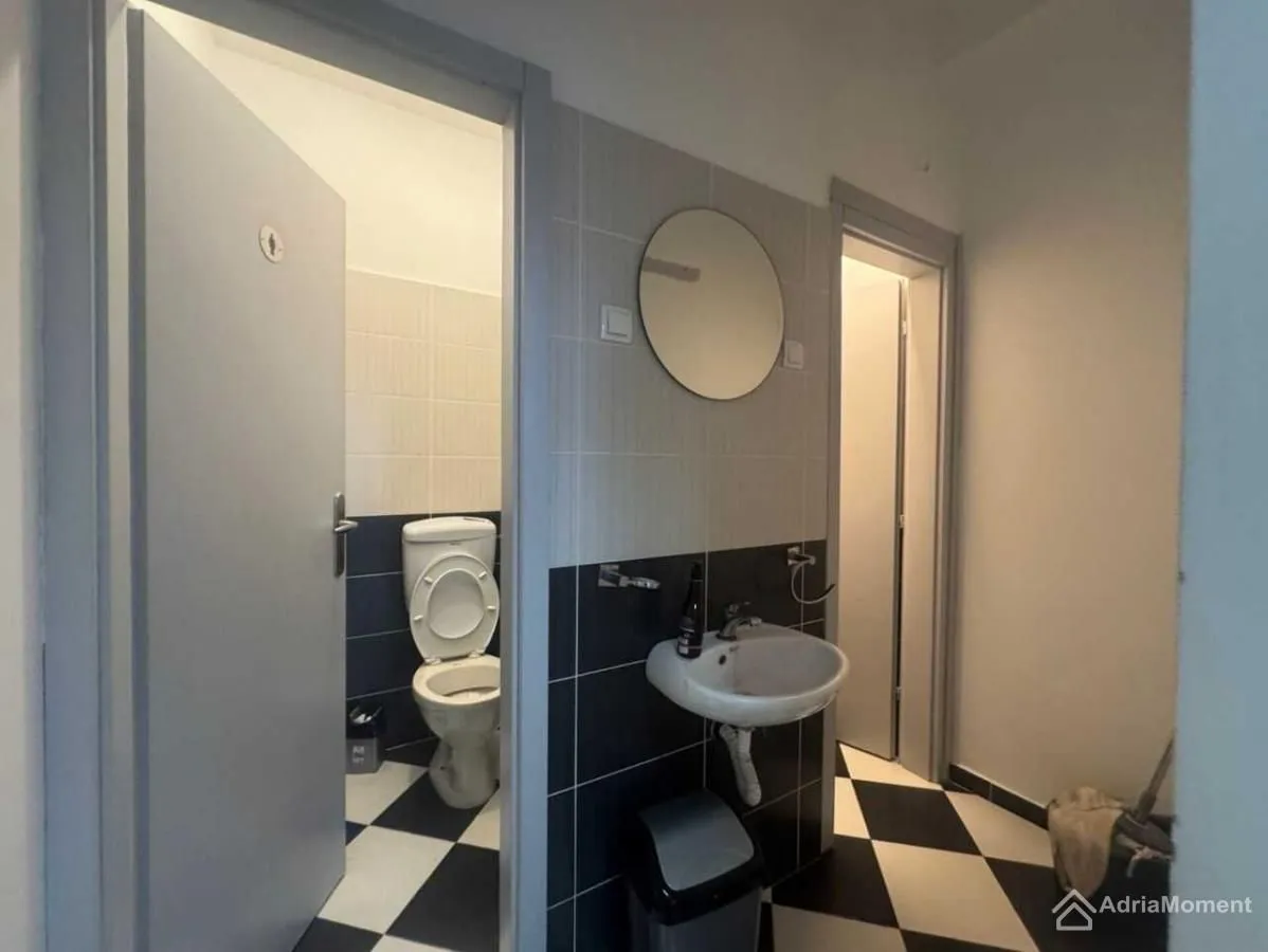 Sale, office space, 74m², Seljanovo, Tivat