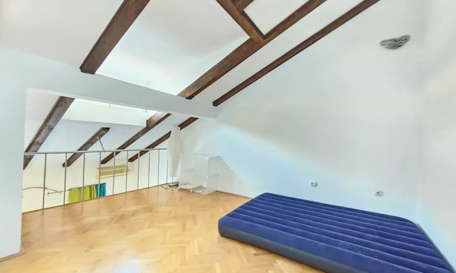 Prodaja, četvorosoban stan, 115m², Muo, Kotor