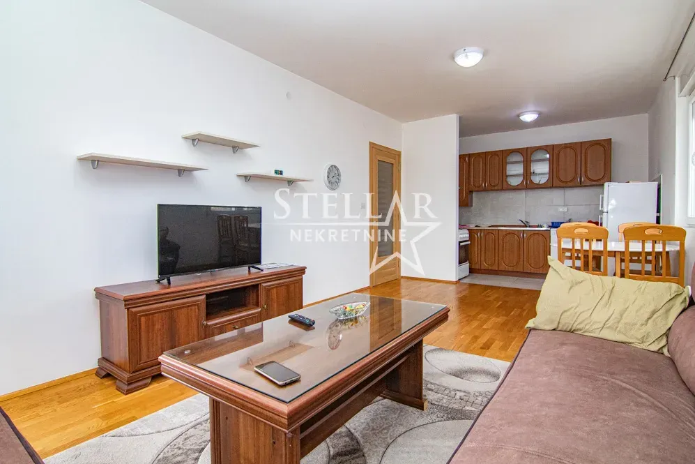 Rent, one bedroom apartment, 49m², Stari Aerodrom, Podgorica