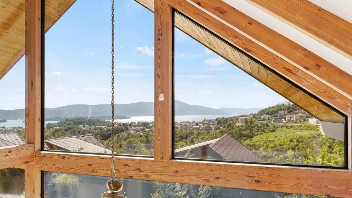Prodaja, kuća, 162m², Tivat, Crna Gora