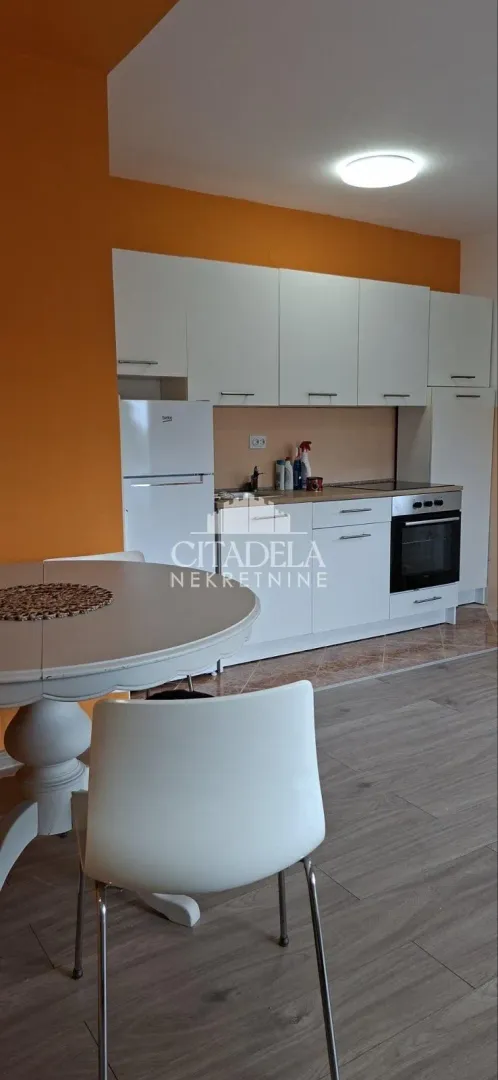 Rent, three bedroom apartment, 69m², Jajinci, Voždovac Sve Podlokacije