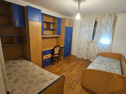 Izdavanje, jednosoban stan, 90m², Masline, Podgorica - image 5