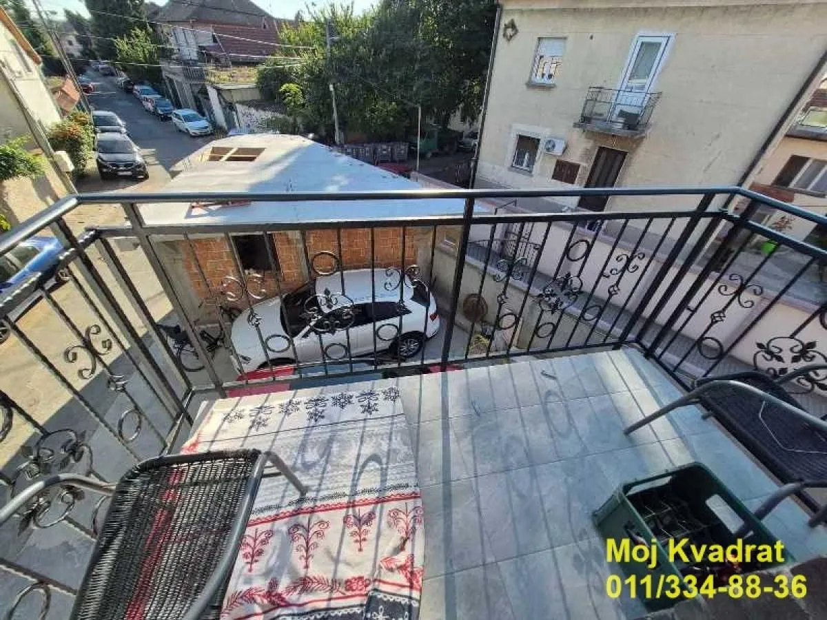 Sale, four bedroom apartment, 105m², Zemun Sve Podlokacije, Beograd