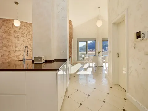 Prodaja, petosoban stan, 181m², Budva, Crna Gora - image 9