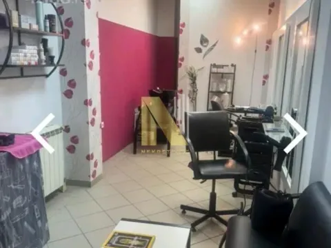 Izdavanje, poslovni prostor, 25m², Bulevar Oslobodjenja, Novi Sad Sve Podlokacije - image 2