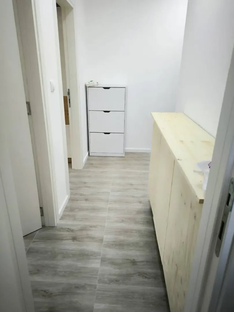 Prodaja, jednosoban stan, 46m², Centar, Bar