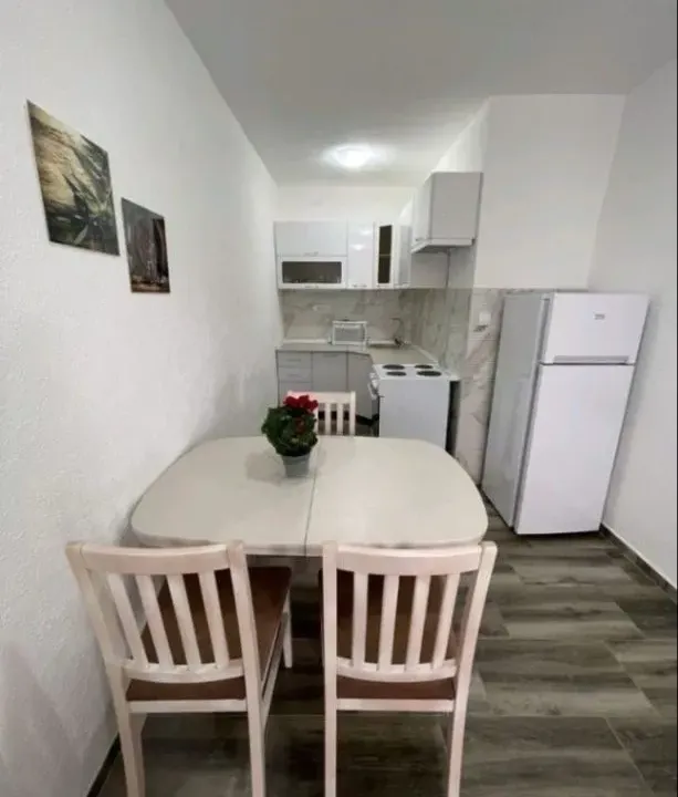 Rent, one bedroom apartment, 35m², Marići, Tivat