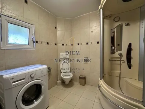 Rent, house, 180m², Donja Gorica, Podgorica - image 13