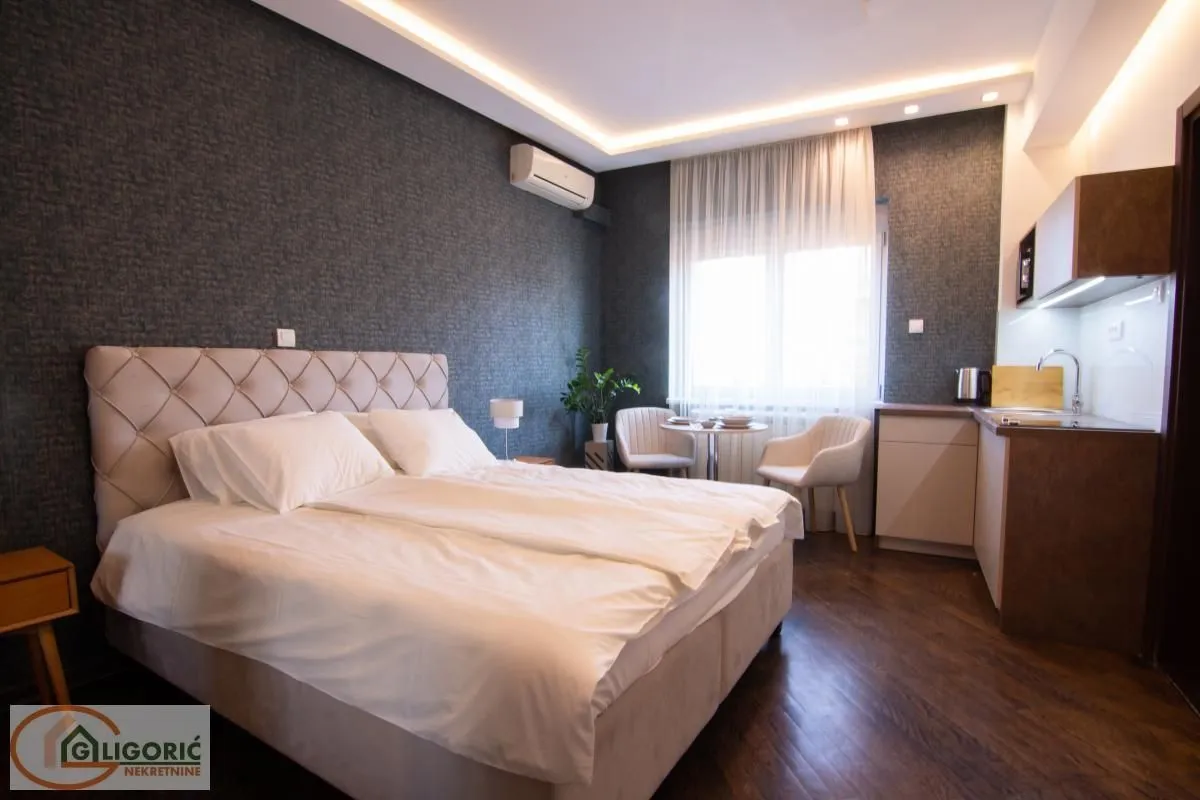 Sale, four bedroom apartment, 109m², Stari Grad, Beograd