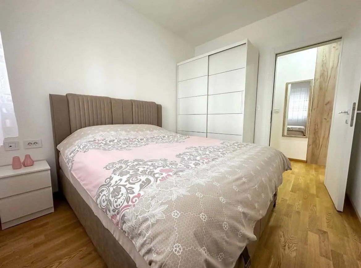 Rent, one bedroom apartment, 46m², Stari Aerodrom, Podgorica