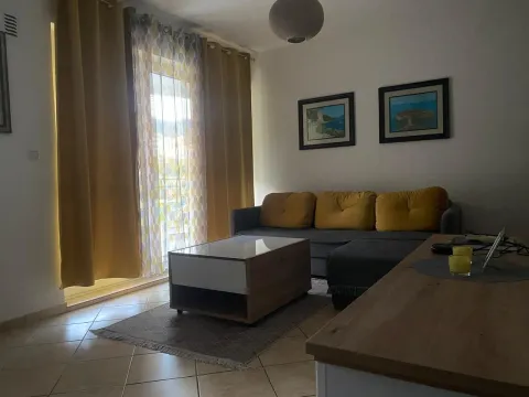 Rent, three bedroom apartment, 58m², Kumbor, Herceg Novi - image 2