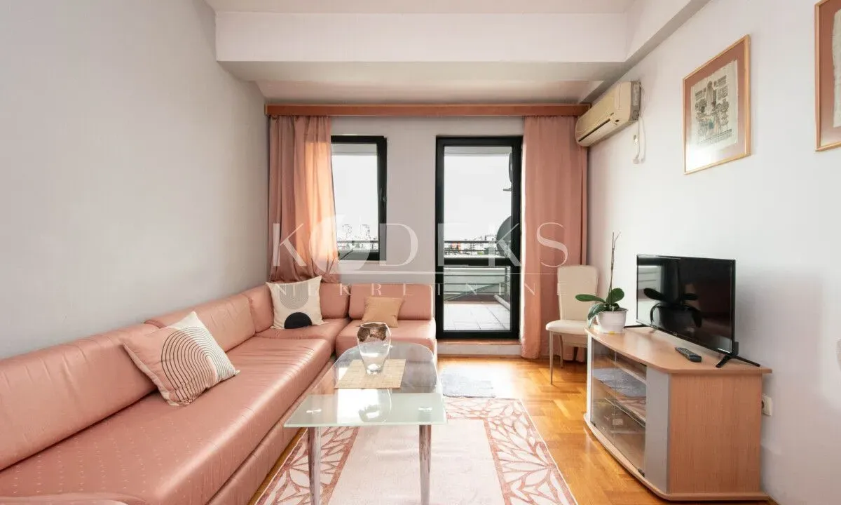 Rent, one bedroom apartment, 42m², Centar, Podgorica