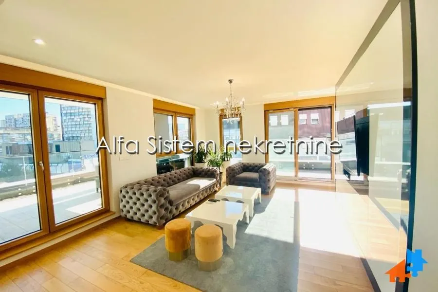 Rent, four bedroom apartment, 194m², Tašmajdan, Palilula Sve Podlokacije